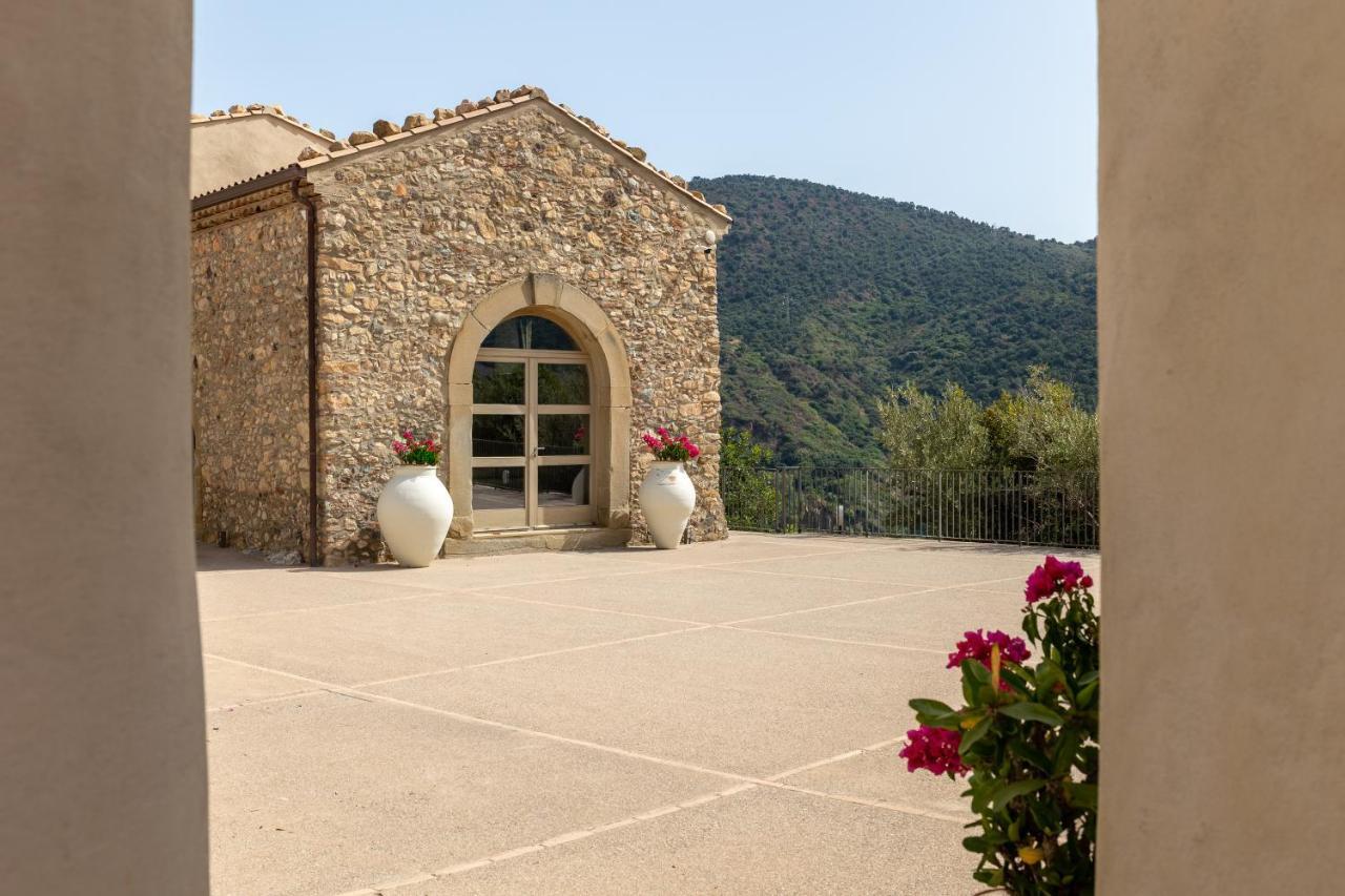 Borgo D'Orlando - Small Country Hotel Mirto  Εξωτερικό φωτογραφία