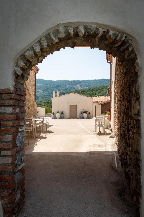 Borgo D'Orlando - Small Country Hotel Mirto  Εξωτερικό φωτογραφία