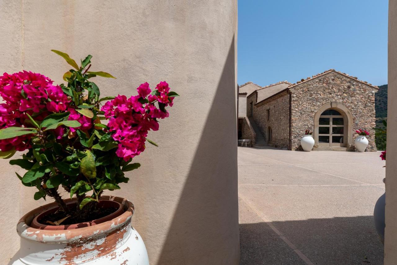 Borgo D'Orlando - Small Country Hotel Mirto  Εξωτερικό φωτογραφία